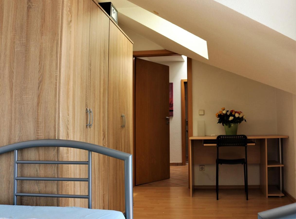 Zentral Gelegene Wohnung Nahe Schwanenteich Zwickau Exteriér fotografie